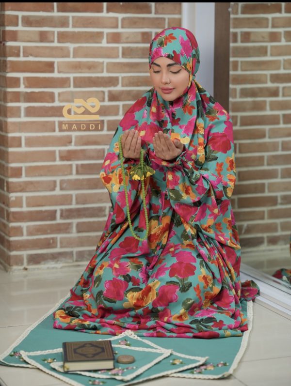 چادر نمازي سه بعدي آستين دار