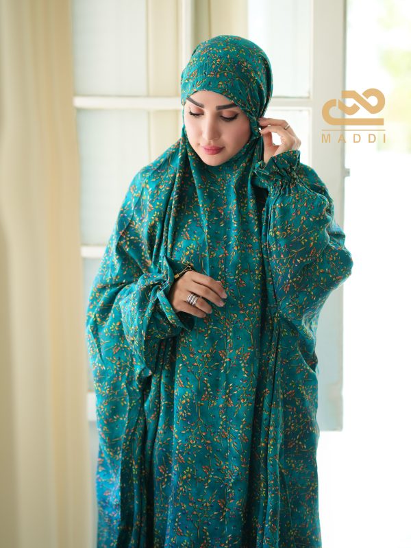 چادر نمازي سه بعدي آستين دار
