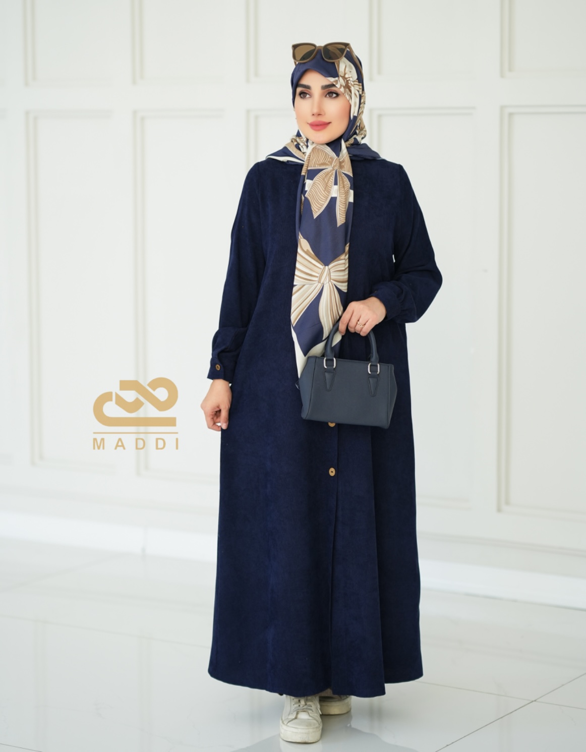 عبا پاييزه نيلا سرمه اي