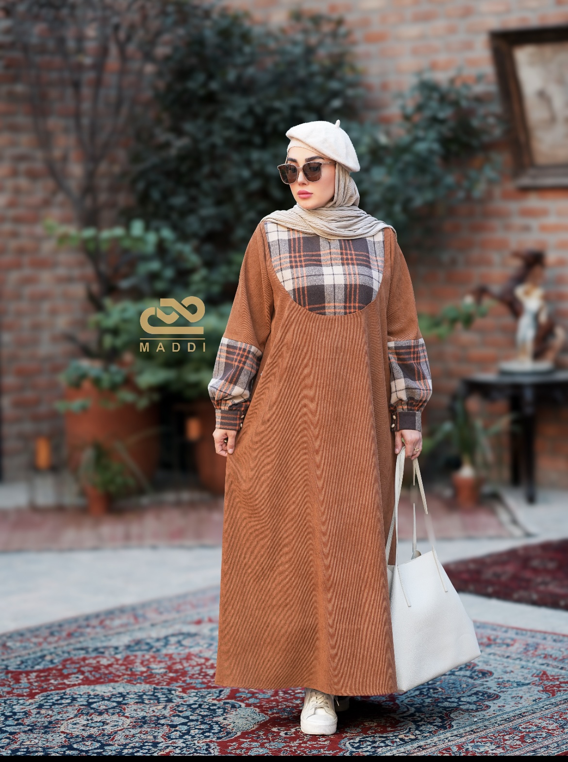 عبا پاییزان